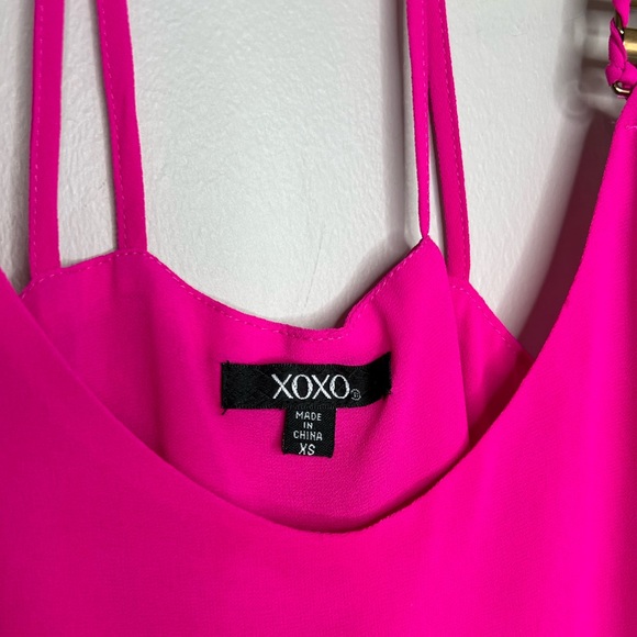 XOXO pink & brass/gold accents, dressy tank top. Size XS. Hot pink with lining. - Picture 4 of 4